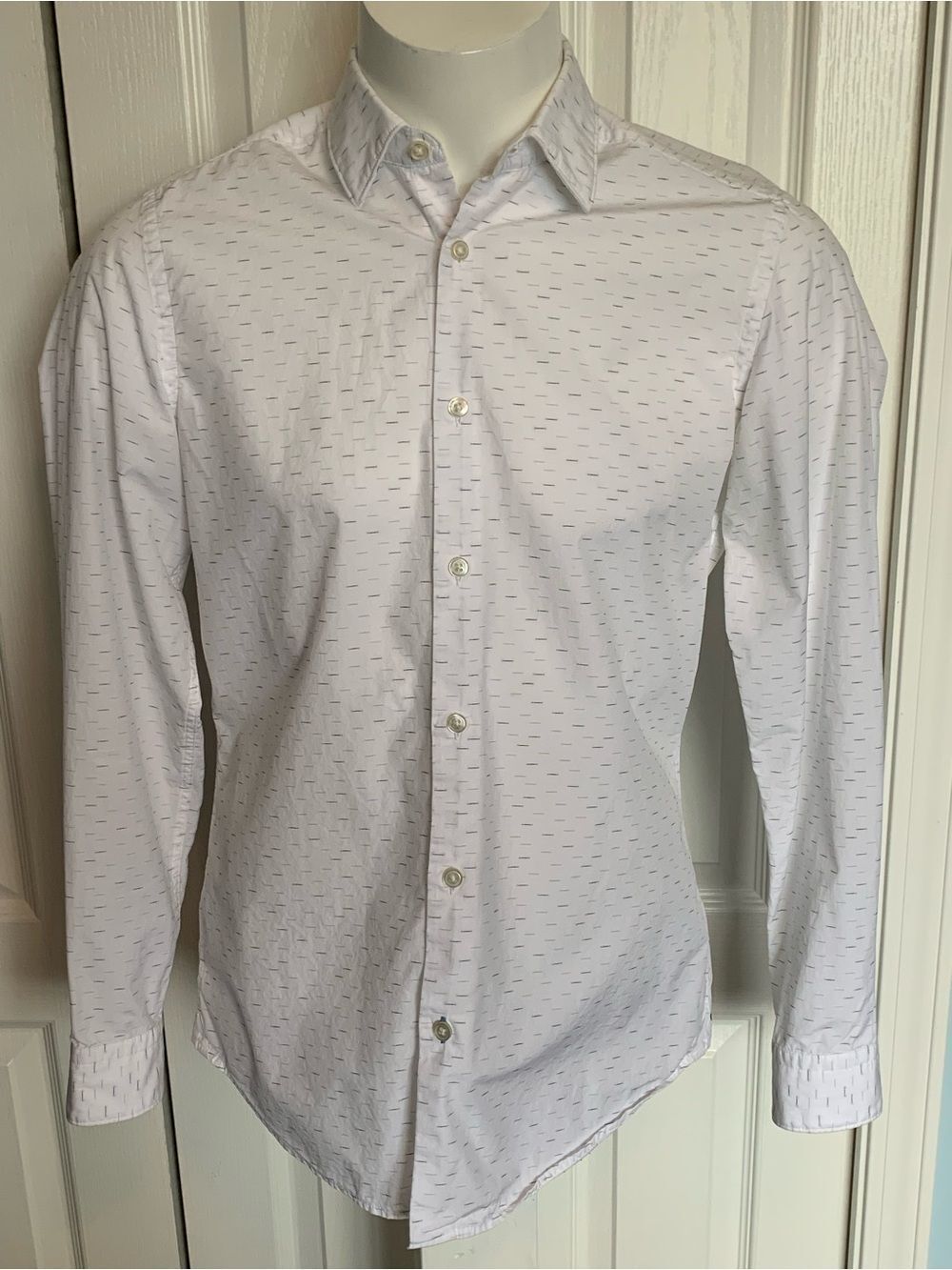 Men's Hugo Boss White Long-Sleeve Button-Up Shirt